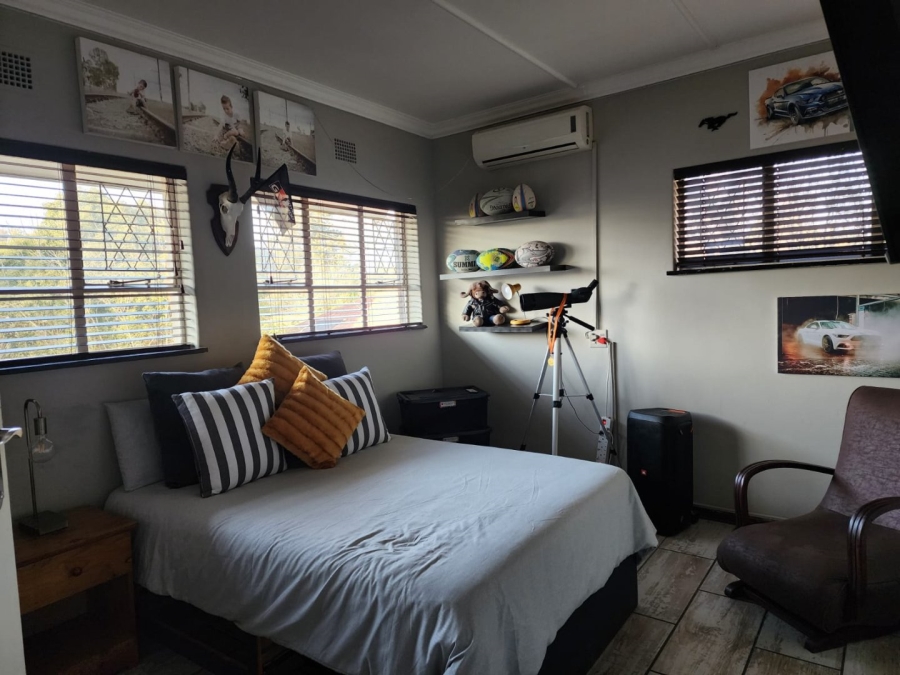 4 Bedroom Property for Sale in Christiana North West